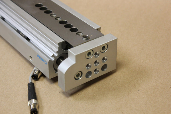 FESTO LINEAR SLIDE TABLE  P/N: DGSL-16-80-Y3A