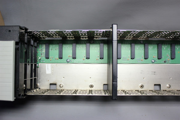 ALLEN BRADLEY CONTROLLOGIX 17 SLOT PLC CHASSIS W/ POWER SUPPLY 1756-A17/B PA75/B