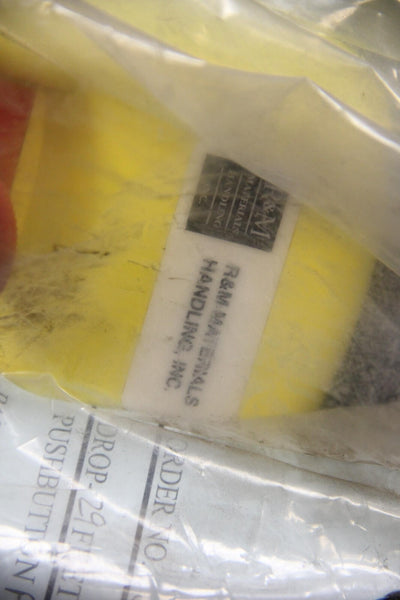 UNUSED SCHNEIDER PENDANT CONTROL STATION W/ CABLES XAC-A06H7