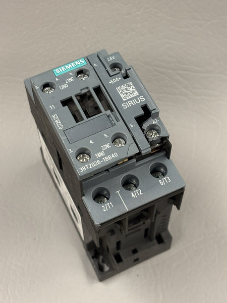 SIEMENS SIRIUS 3RT2026-1BB40 Contactor