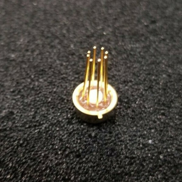 New Old Stock Motorola Metal Can Gold Lead TO-99-8 IC In Carrier 066004B