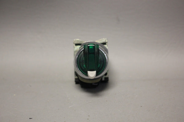 ALLEN BRADLEY GREEN SELECTOR SWITCH  800F-X10V SER A