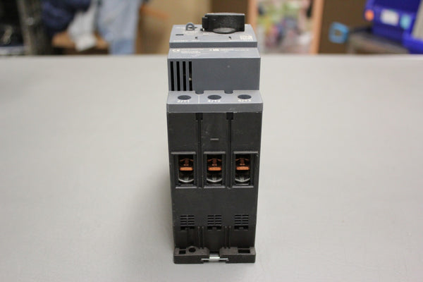 SIEMENS 3RV2031-4DA10 MOTOR STARTER