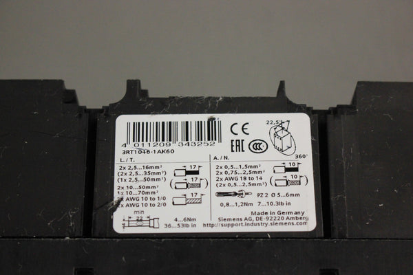 Siemens SIRIUS 3RT1046-1AK60 Contactor 1