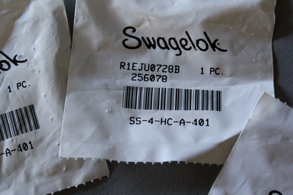 NEW LOT OF  5 SWAGELOK HOSE BARB CONNECTORS  SS-4-HC-A-401