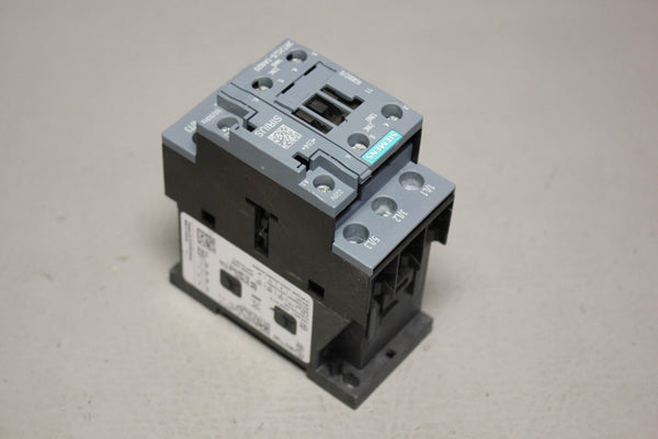 SIEMENS SIRIUS  3RT2025-1AN20 CONTACTOR MODULE