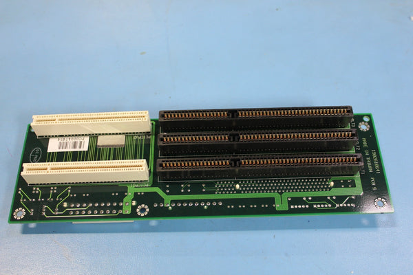 Advantech 6-slot 2U 1 ISA/ 3PCI /2 PICMG Backplane PCA-6106P3V REVA2 02 