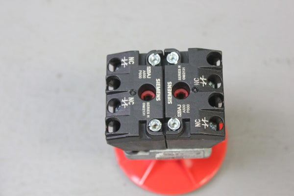 UNUSED SIEMENS RED MUSHROOM HEAD EMERGENCY PUSHBUTTON 52PM9XZ OIL TIGHT