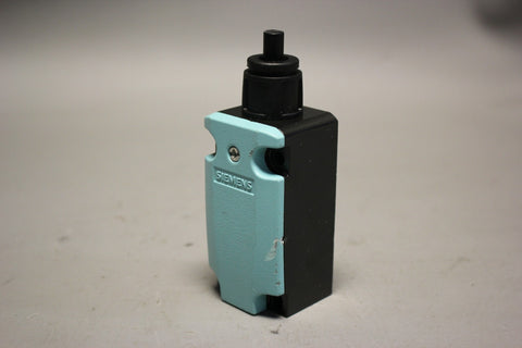 SIEMENS POSITION SWITCH METAL ENCLOSURE 3SE5112-0CR01