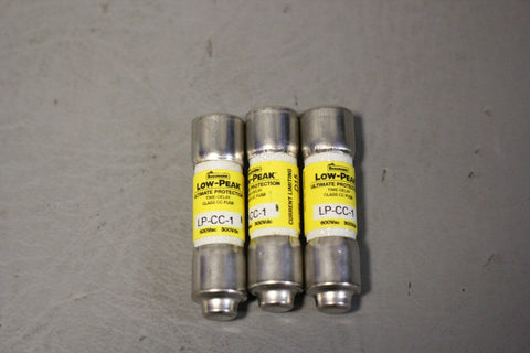 UNUSED LOT OF 3  BUSSMAN LOW PEAK DUAL ELEMENT FUSES LP-CC-1