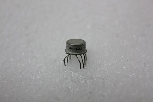 NATIONAL MIL SPEC METAL CAN DUAL COMPARATOR LM193H/883C   (S1-3-28A)