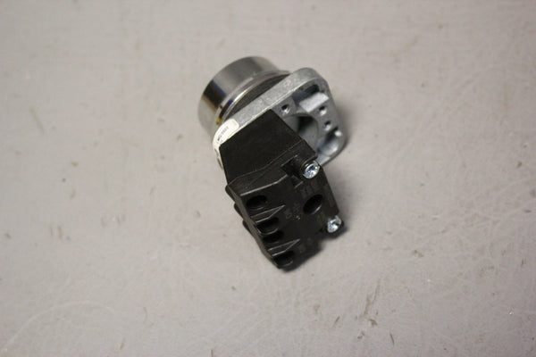 UNUSED SIEMENS OIL TIGHT PUSHBUTTON 52PA8A2