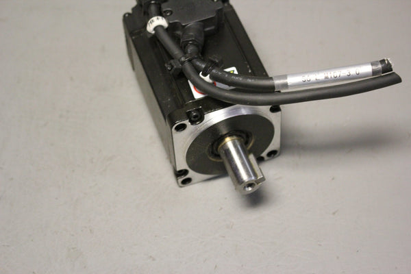 USED INOVANCE AC SERVO MOTOR MS1H1-40B30CB T331Z