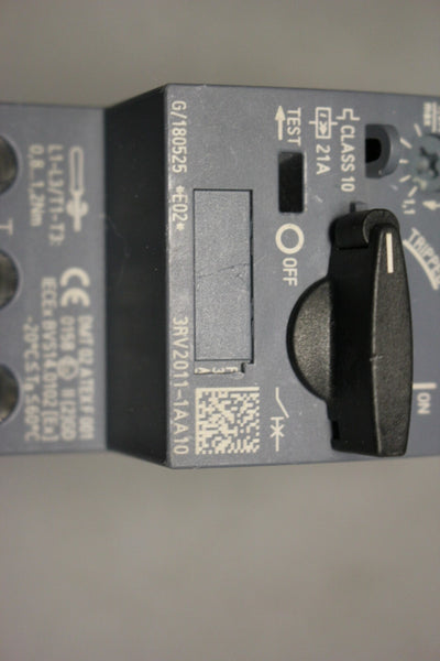 SIEMENS MOTOR PROTECTOR/STARTER 3RV2011-1AA10 SEE DESCRIPTION