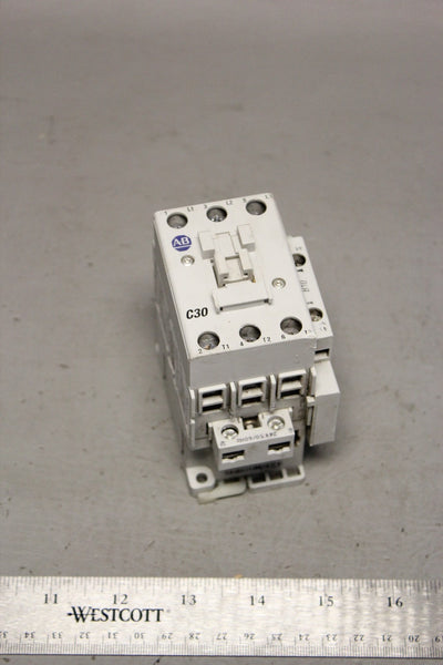 ALLEN-BRADLEY CONTACTOR 100-C30B00 series C