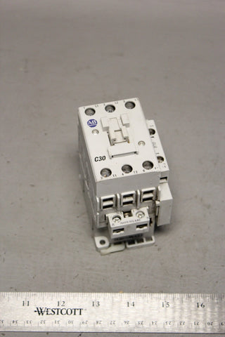 ALLEN-BRADLEY CONTACTOR 100-C30B00 series C