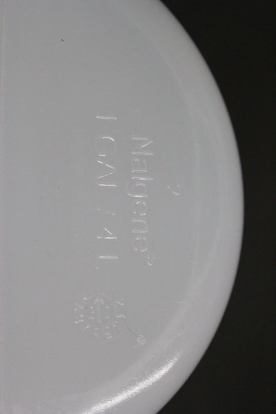 NEW VWR NALGENE 1 GALLON/4L POLYETHYLENE BOTTLE 16058-189