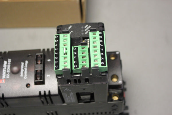 NEW WATLOW INTEGRATED TEMPERATURE CONTROLLER  STKL-F2MG-BAAA