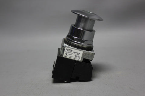 SIEMENS GREEN ILLUMINATED MUSHROOM HEAD PUSH PULL BUTTON 52PP2L3 W/52BJK