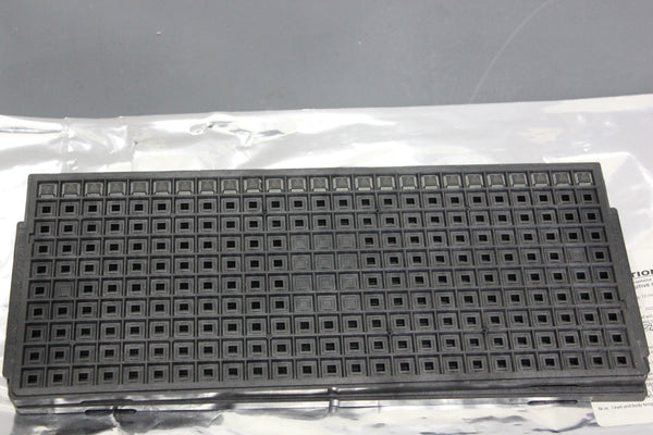 25  ON SEMI DIFFERENTIAL ECL/PECL/HSTL CLOCK DRIVER MC100LVEP210(S12-2-107E)