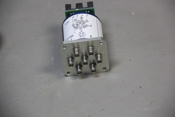 RADIAL RF MICROWAVE COAXIAL SWITCH R573413610 0-18GHZ 28V
