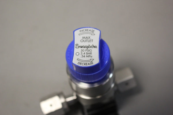 UNUSED SWAGELOK HIGH FLOW GAS PRESSURE REGULATOR SS-HFM3B-VCR4-P1-B 500PSI