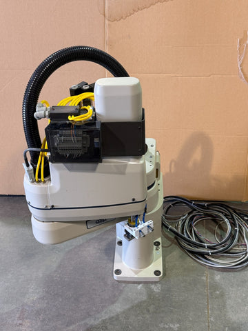 Adept SCARA Robot arm + Servo motor Cobra S600 + Servo Controller 0490-000