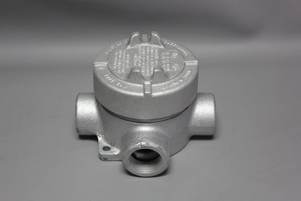 NEW CROUSE HINDS EAJT36, 1" HUB, ALUMINUM, T-TYPE EXPLOSIONPROOF OUT LET BOX