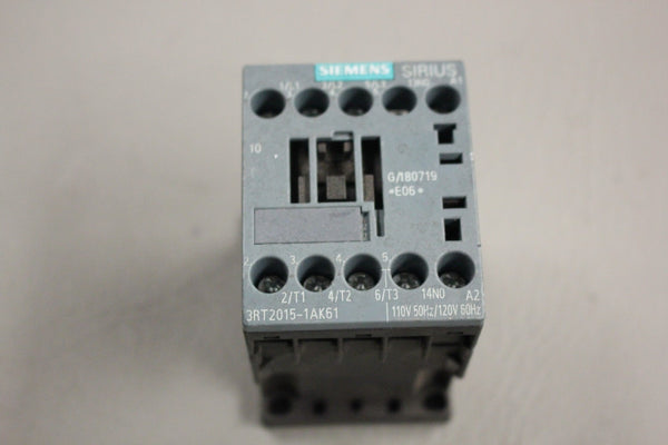 SIEMENS SIRIUS CONTACTOR 3RT2015-1AK61