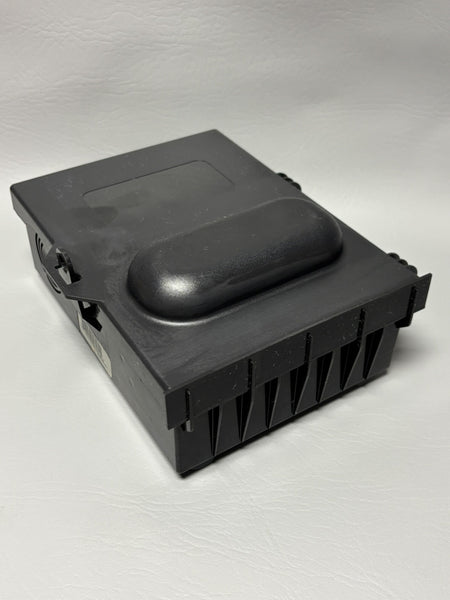 Siemens LNAS2060P  Pullout Air Conditioner Disconnect Enclosure Plastic