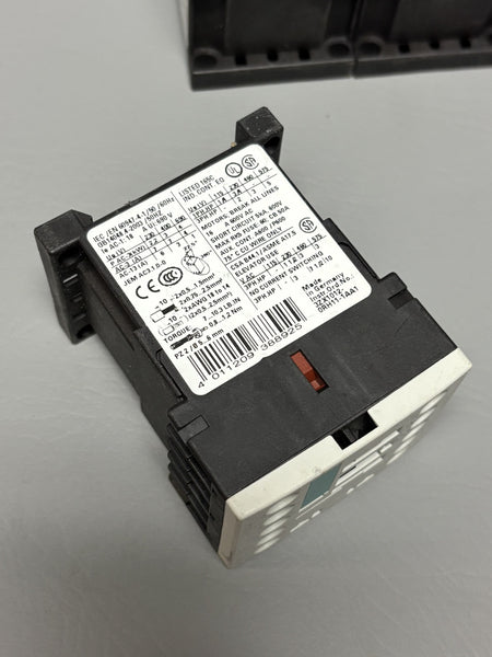 3- Siemens 3RT1015-1AM22 Sirius Power Contactor 3RT10151AM22